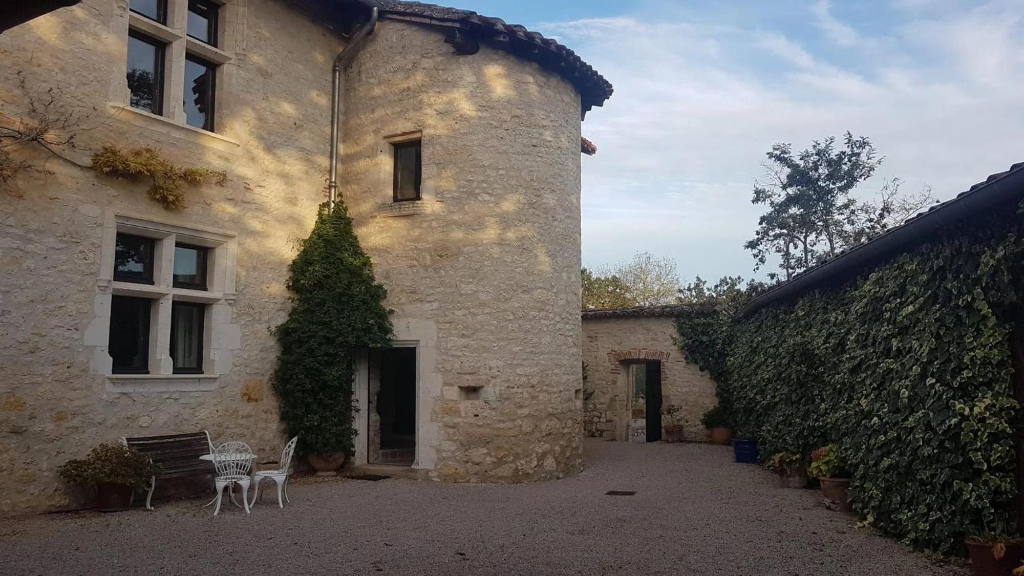 Chambres D'Hotes Dans Un Chateau Au Coeur De La Toscane Occitane Albi-Cordes-Rabastens Senouillac Esterno foto